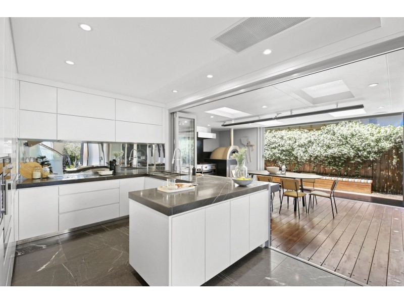 27 William Street, Concord NSW 2137