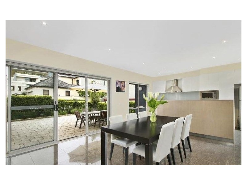 5 Strathroy Close, Cabarita NSW 2137