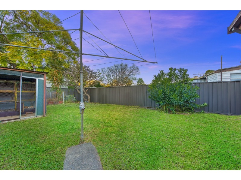 28 Winifred Crescent, Blacktown NSW 2148