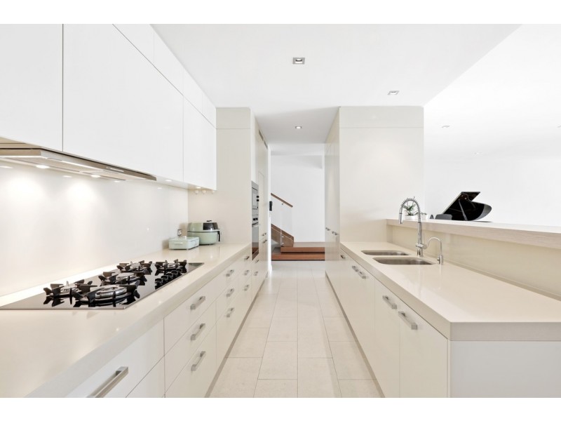 155 Peninsula Drive, Breakfast Point NSW 2137
