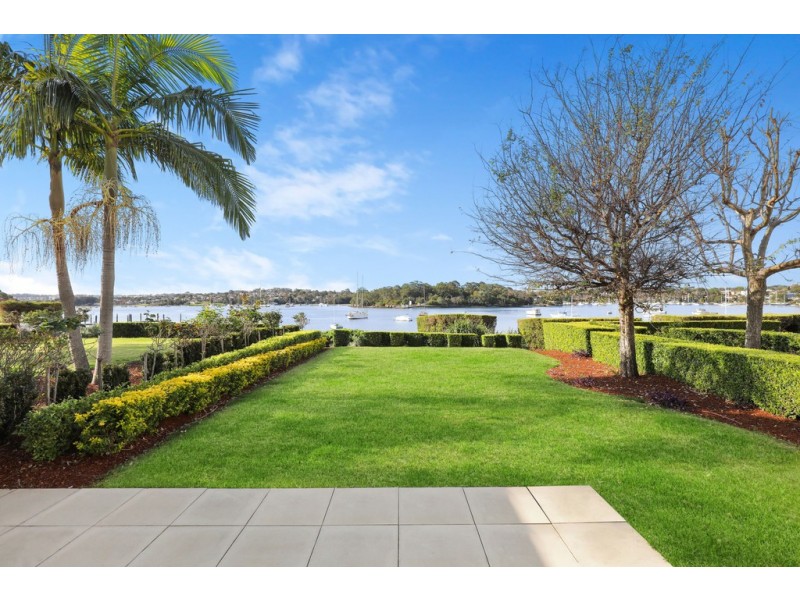 155 Peninsula Drive, Breakfast Point NSW 2137