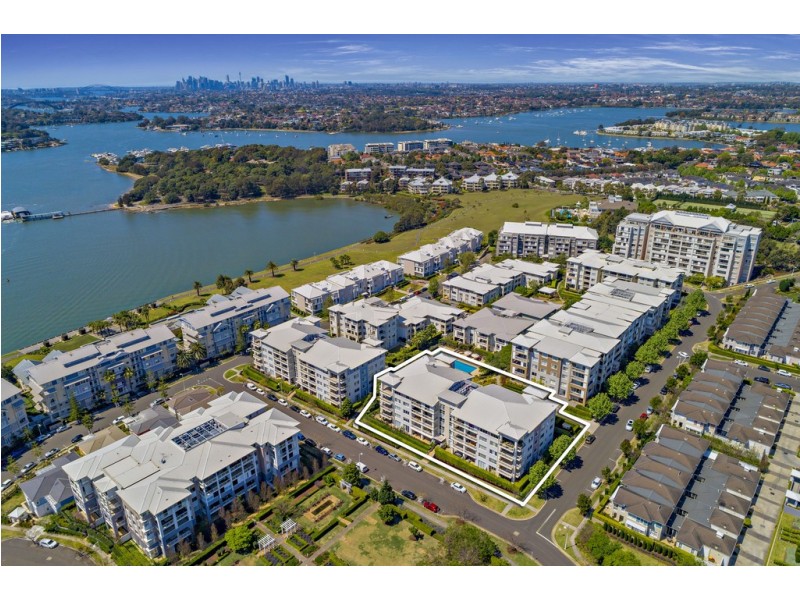309/4 Rosewater Circuit, Breakfast Point NSW 2137