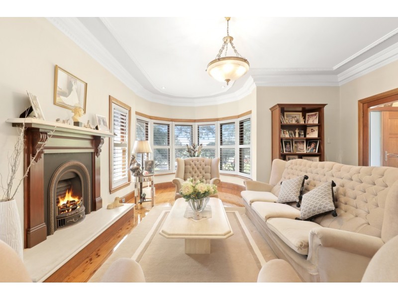 32 Cumming Avenue, Concord West NSW 2138