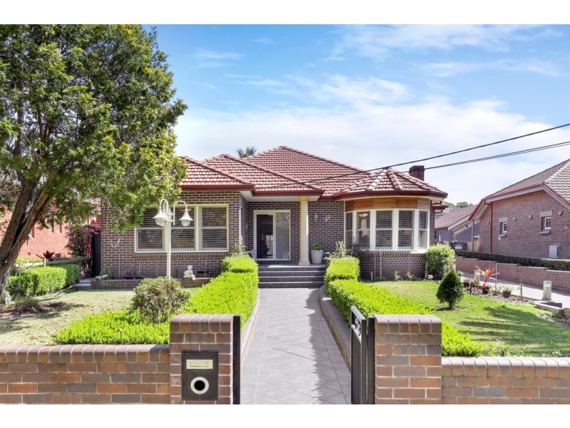 32 Cumming Avenue, Concord West NSW 2138