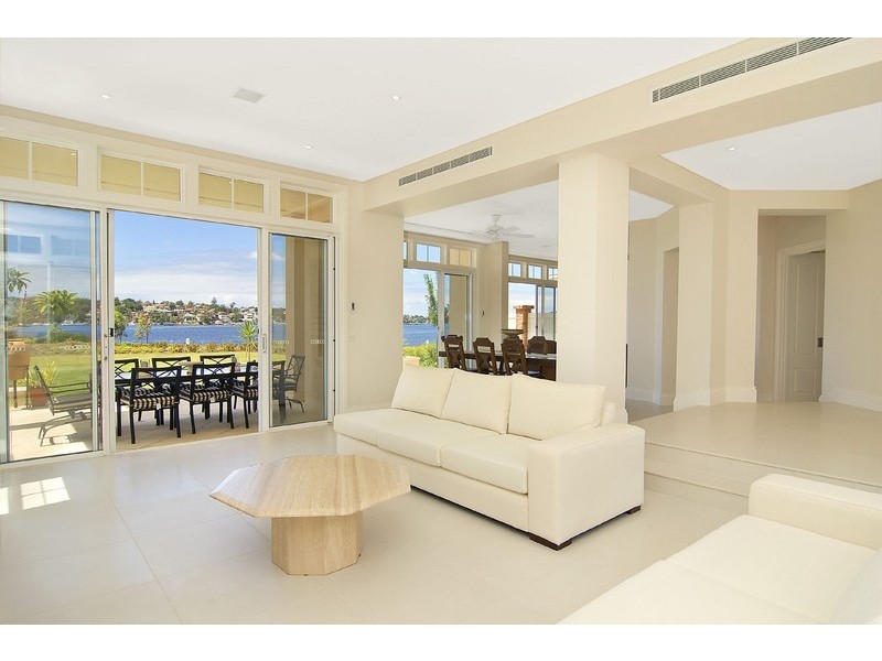 93 Peninsula Drive, Breakfast Point NSW 2137