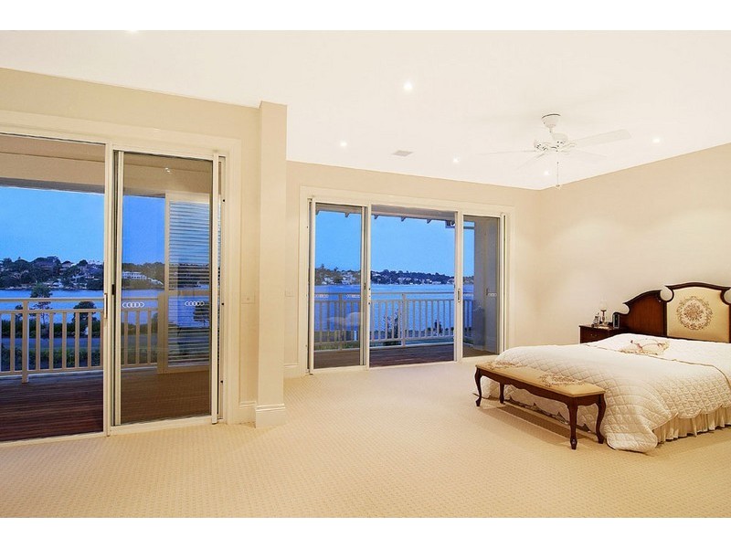 93 Peninsula Drive, Breakfast Point NSW 2137