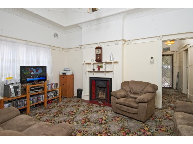 5 Leigh Avenue, Concord NSW 2137