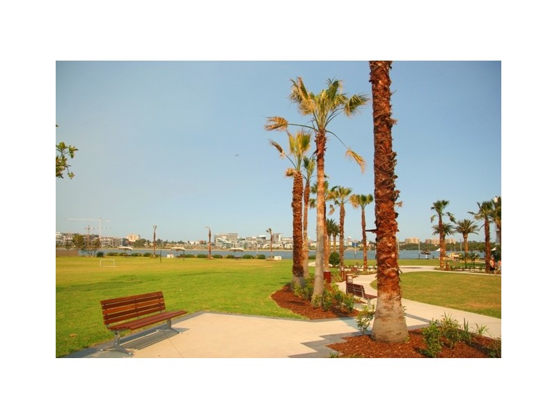 220/1 Stromboli Strait, Wentworth Point NSW 2127