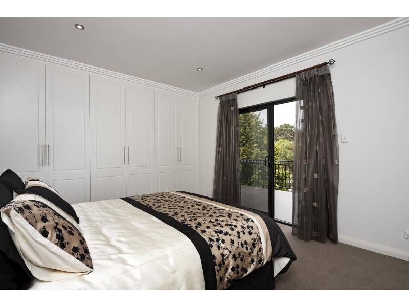 13 Duke Avenue, Concord NSW 2137