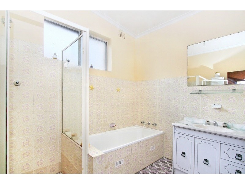 9 Mackenzie Street, Concord West NSW 2138