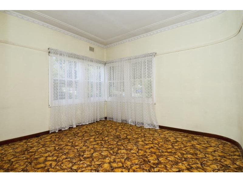 57 Kingston Avenue, Concord NSW 2137
