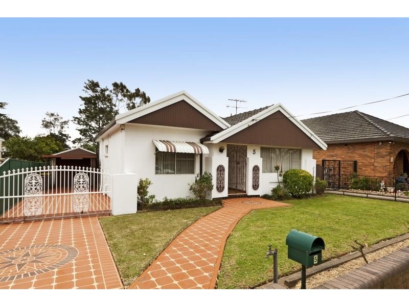 5 The Drive, Concord West NSW 2138