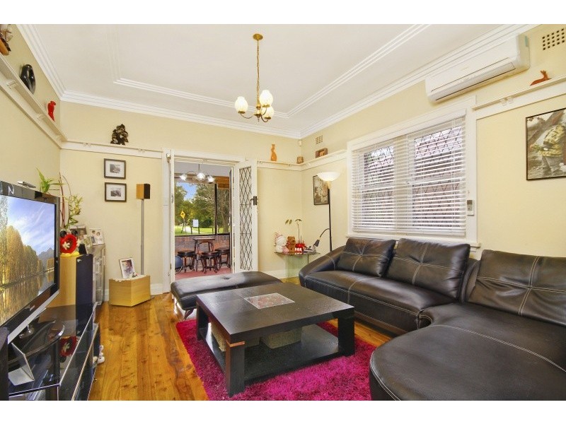 94 Wellbank Street, Concord NSW 2137