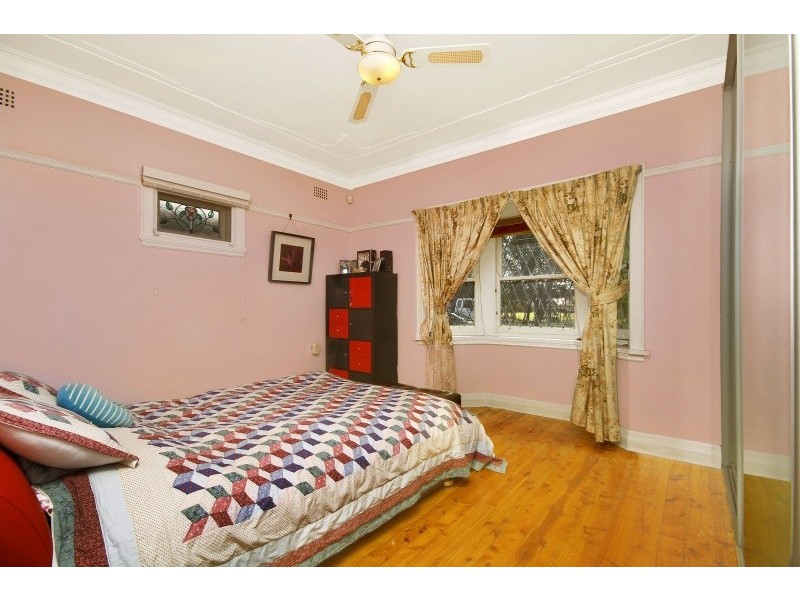 94 Wellbank Street, Concord NSW 2137