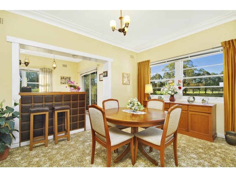 2 Nirranda Street, Concord West NSW 2138