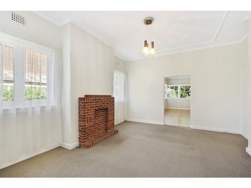 18 Iandra Street, Concord West NSW 2138