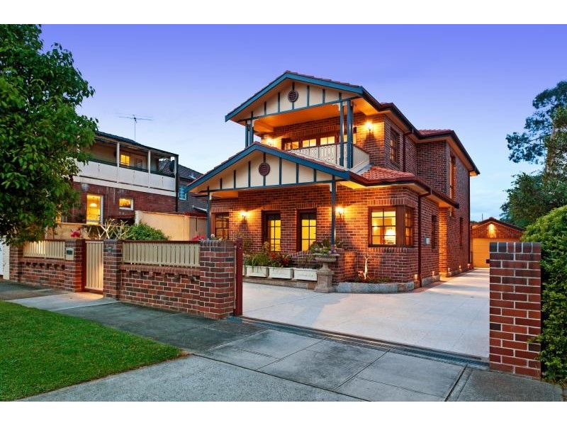20 Princess Avenue, Rodd Point NSW 2046