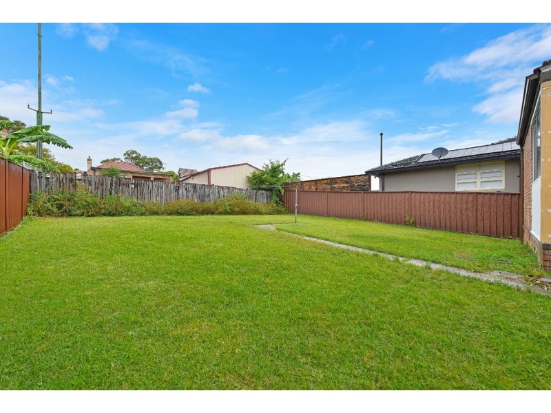 6 Rhonda Place, Concord NSW 2137