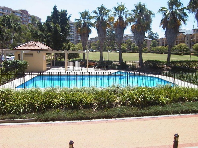 12/3 Bradley Place, Liberty Grove NSW 2138