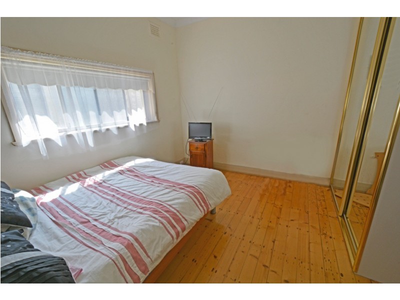 20 Kingston Ave, Concord NSW 2137