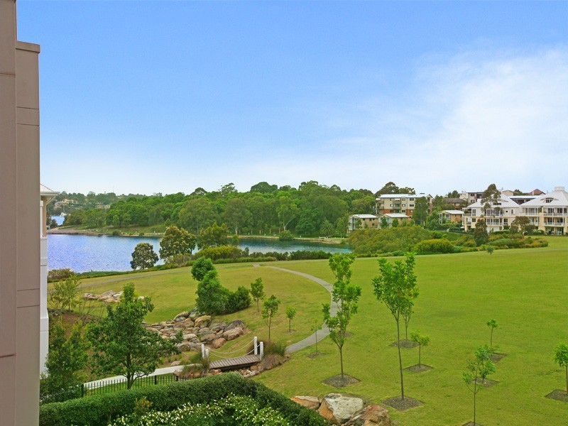 37/25 Peninsula Drive, Breakfast Point NSW 2137