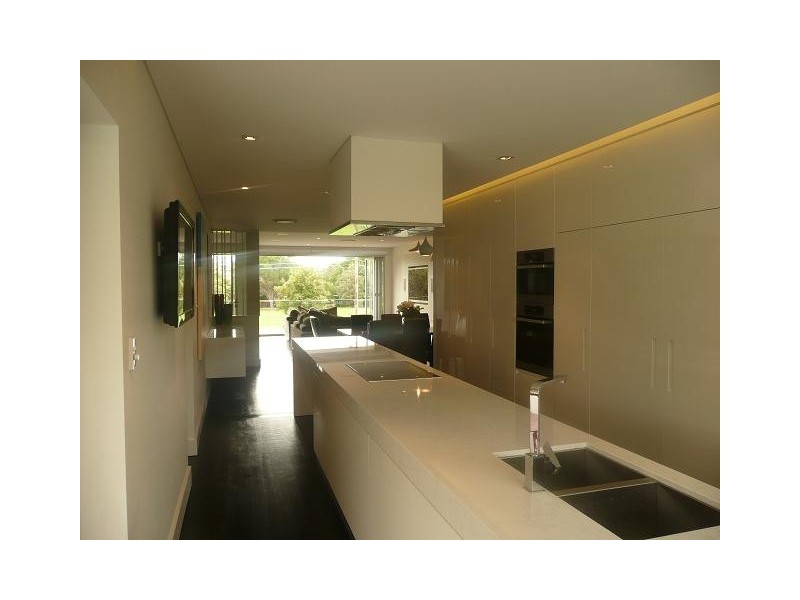 8 RHONDA PLACE, Concord NSW 2137