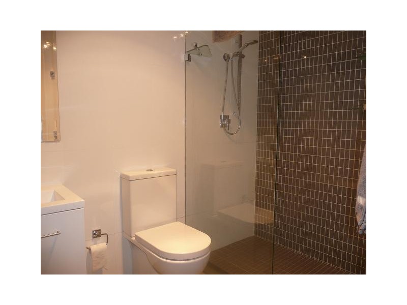 8 RHONDA PLACE, Concord NSW 2137