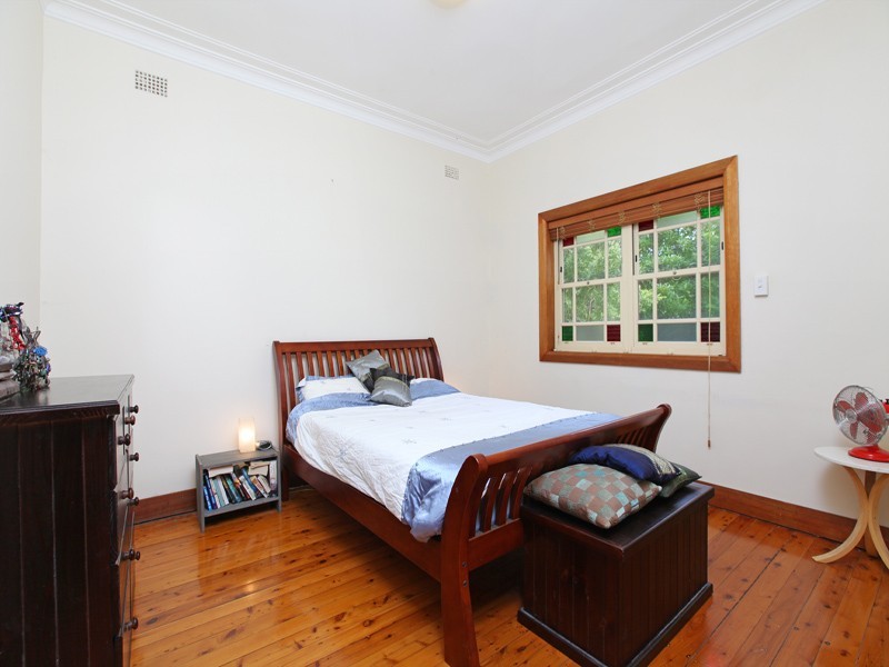 54 Links Avenue, Concord NSW 2137