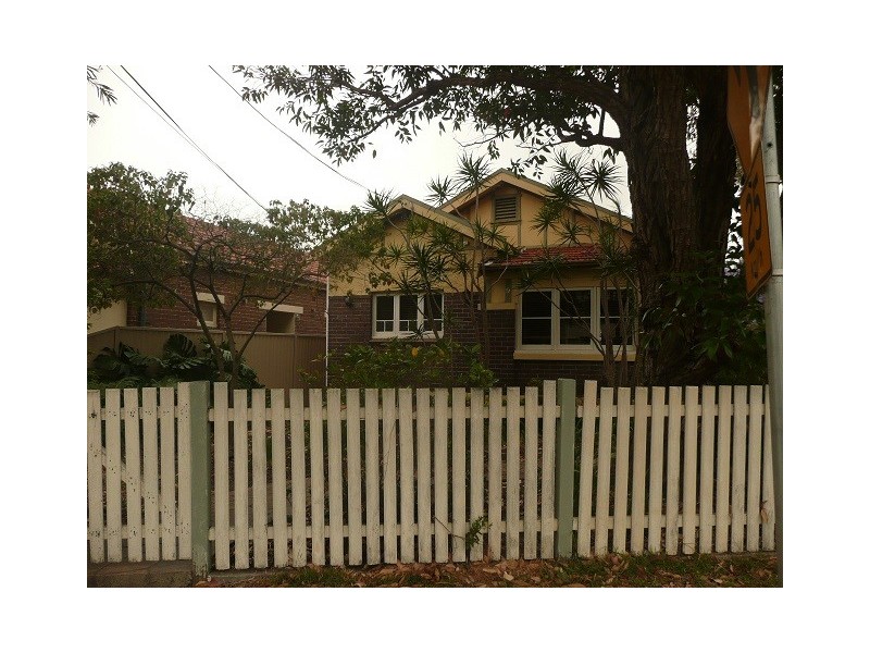 9 Tennyson Road, Mortlake NSW 2137