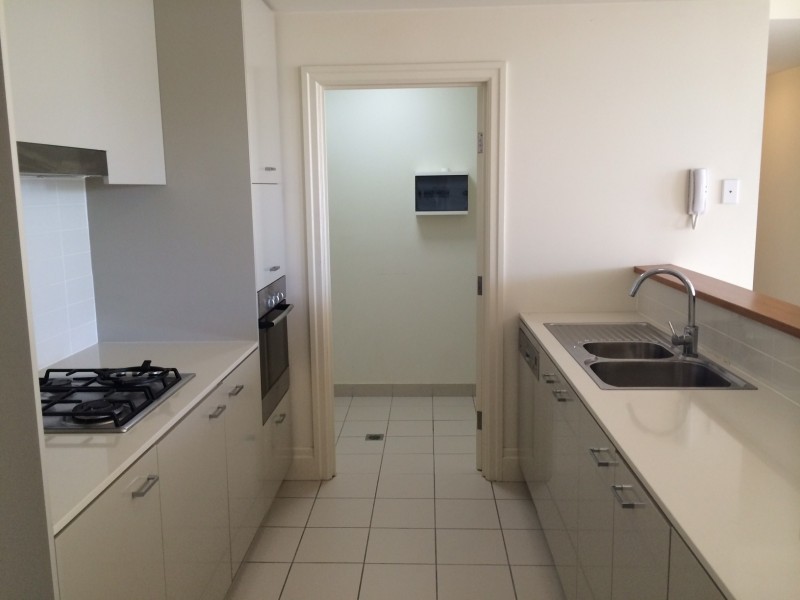 205/15-17 Peninsula Drive, Breakfast Point NSW 2137