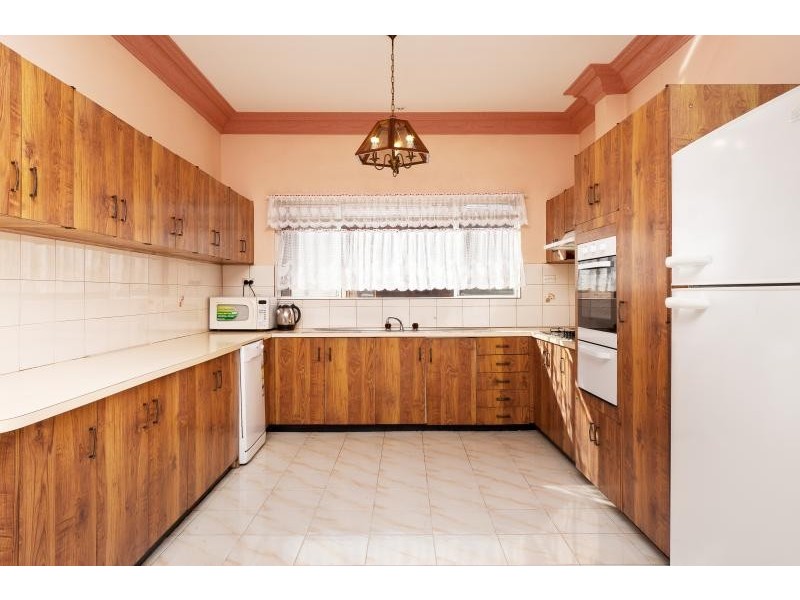 37 Macnamara Avenue, Concord NSW 2137