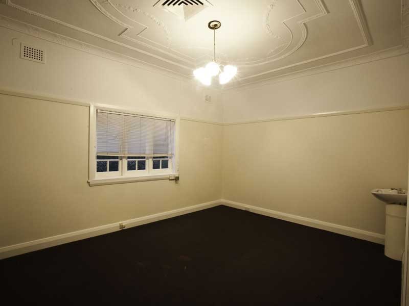 2 Second Avenue, Five Dock NSW 2046