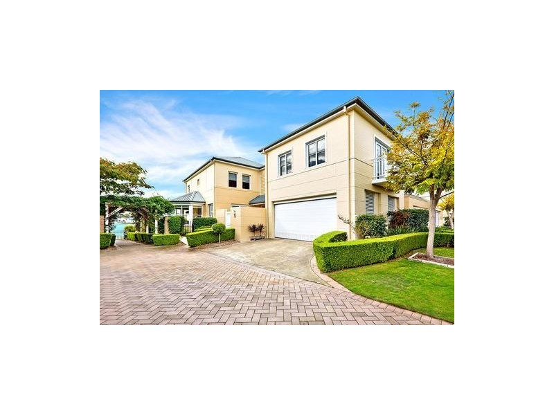 28 Rosemeadow Drive, Cabarita NSW 2137