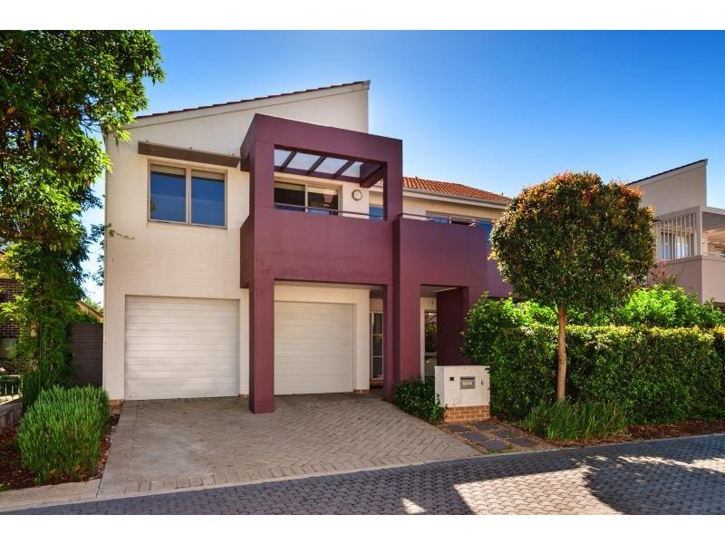 6 Strathroy Close, Cabarita NSW 2137