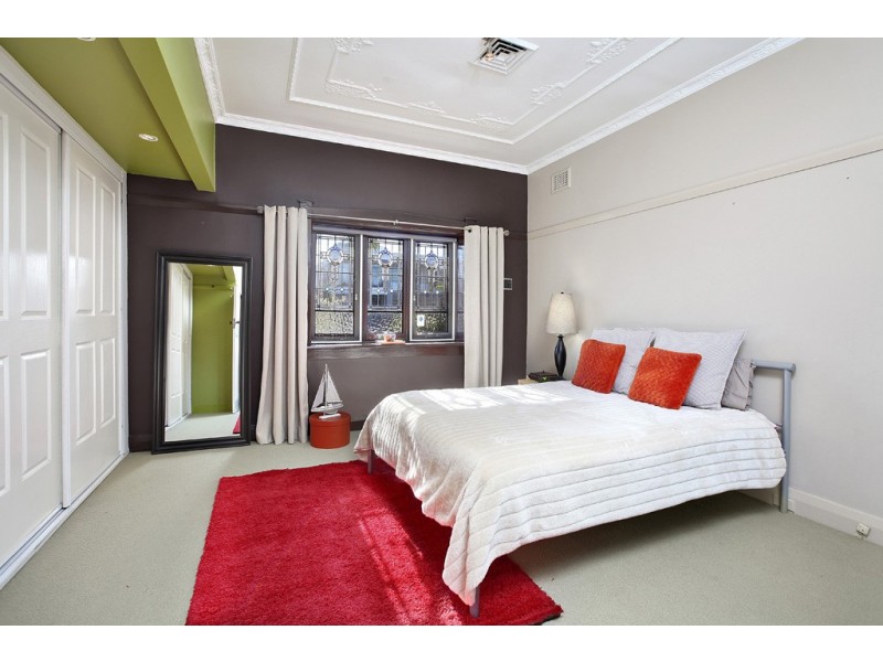 44 Bayview Road, Canada Bay NSW 2046