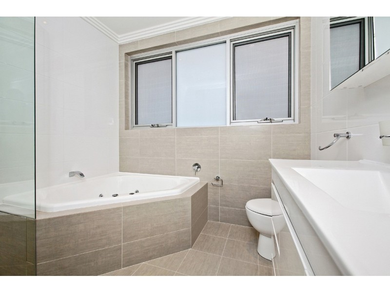 50 McCallum Street, Roselands NSW 2196