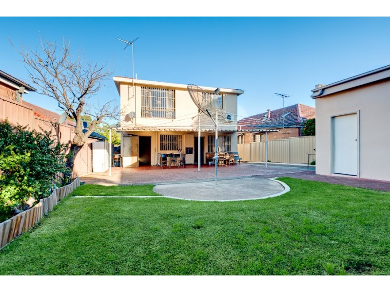 69 Davidson Avenue, Concord NSW 2137