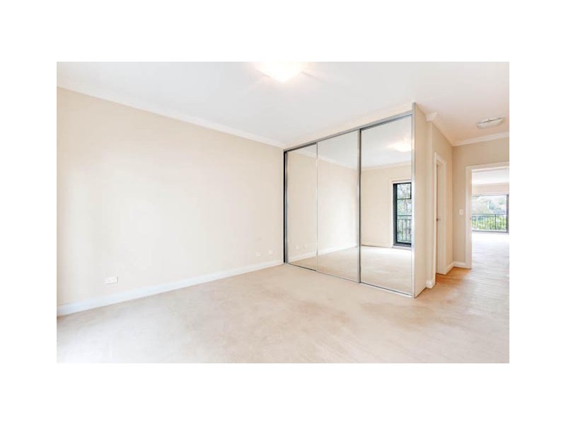 38/143 Bowden Street, Meadowbank NSW 2114