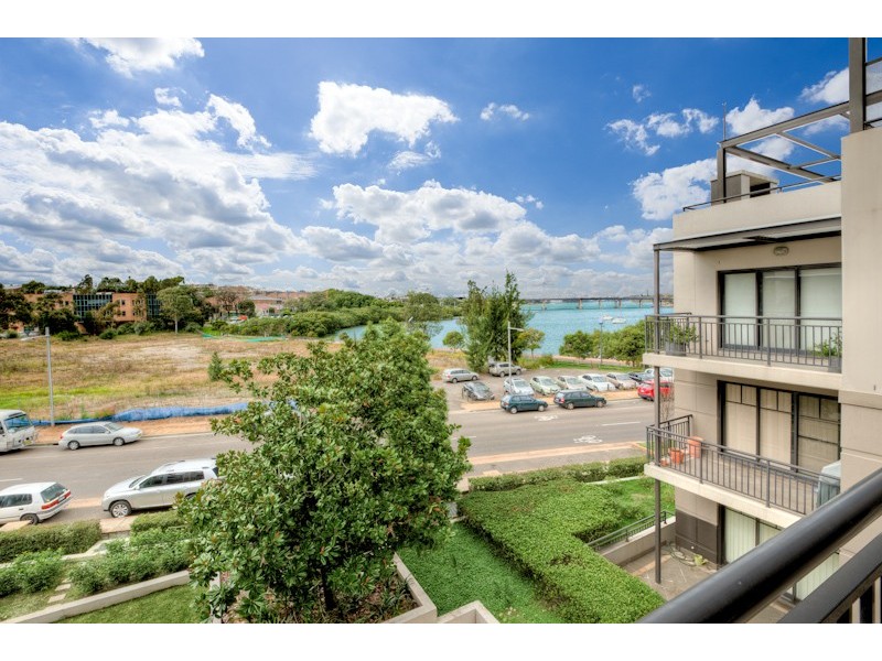 38/143 Bowden Street, Meadowbank NSW 2114