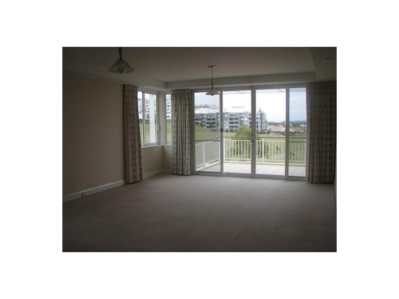 305/1-9 Admiralty Drive, Breakfast Point NSW 2137