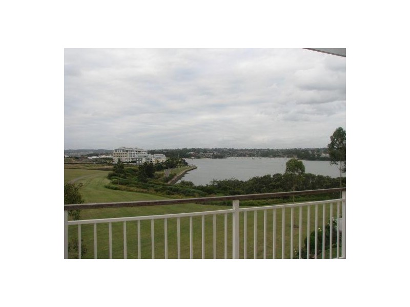 305/1-9 Admiralty Drive, Breakfast Point NSW 2137