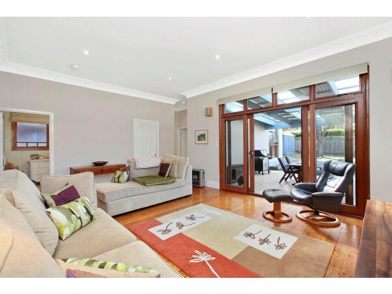 321 Queen Street, Concord West NSW 2138