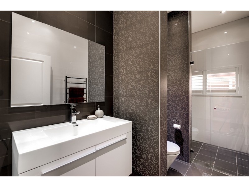 24 Queen Street, Concord West NSW 2138