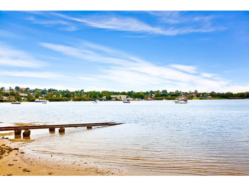 67 Llewellyn Street, Rhodes NSW 2138