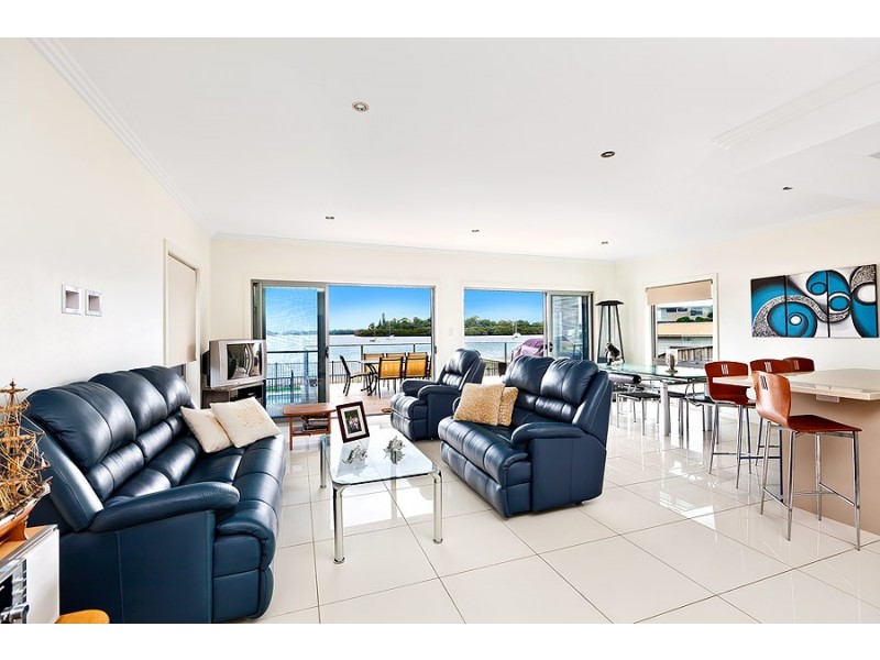 67 Llewellyn Street, Rhodes NSW 2138