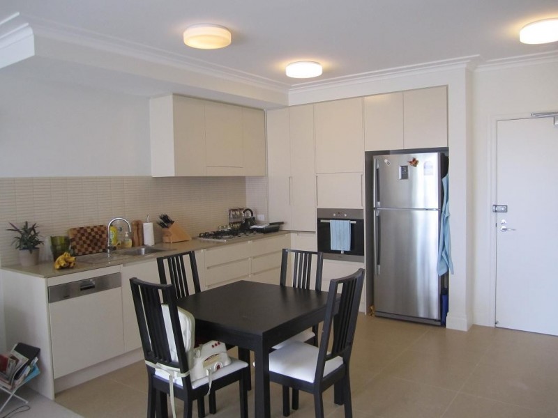 307/2 Rosewater Ct, Breakfast Point NSW 2137