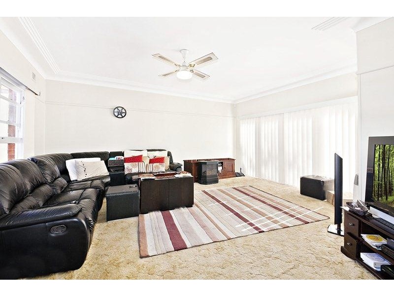 43 Cabarita Road, Concord NSW 2137