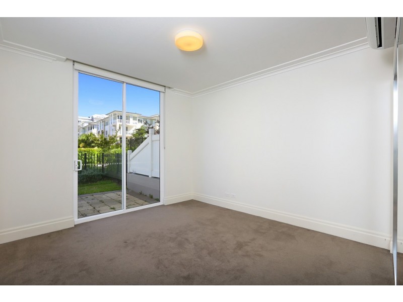 109/2 Rosewater Circuit, Breakfast Point NSW 2137