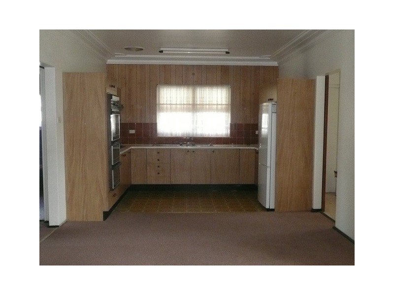 37 Brays Road, Concord NSW 2137