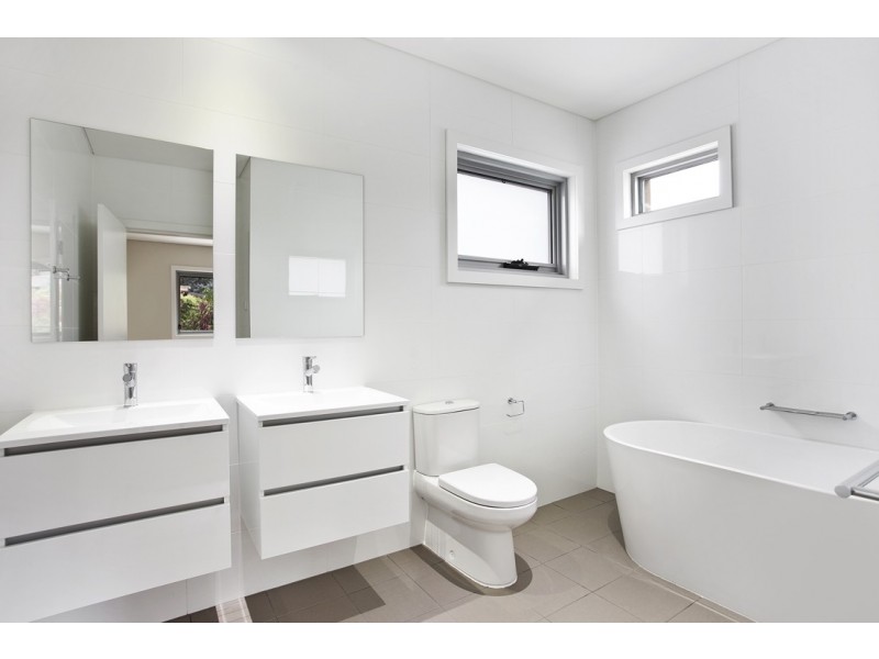 8/14 Marlow Avenue, Denistone NSW 2114